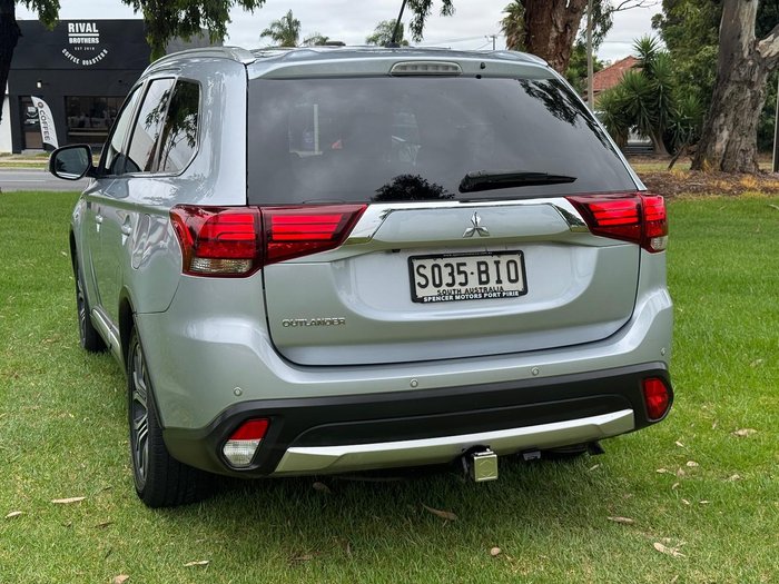 2015 Mitsubishi Outlander LS
