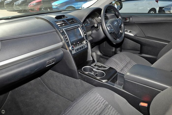 2017 Toyota Camry Altise
