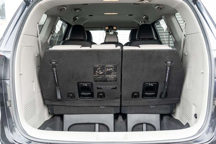 2019 Kia Carnival SLi