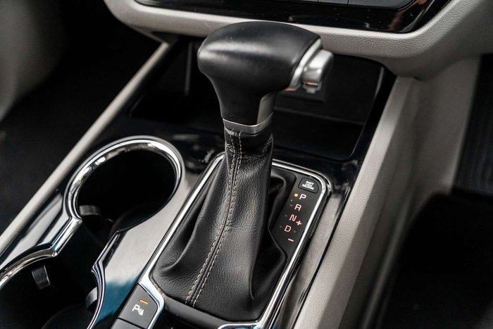 2019 Kia Carnival SLi