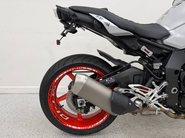 2021 YAMAHA MT-10A grey