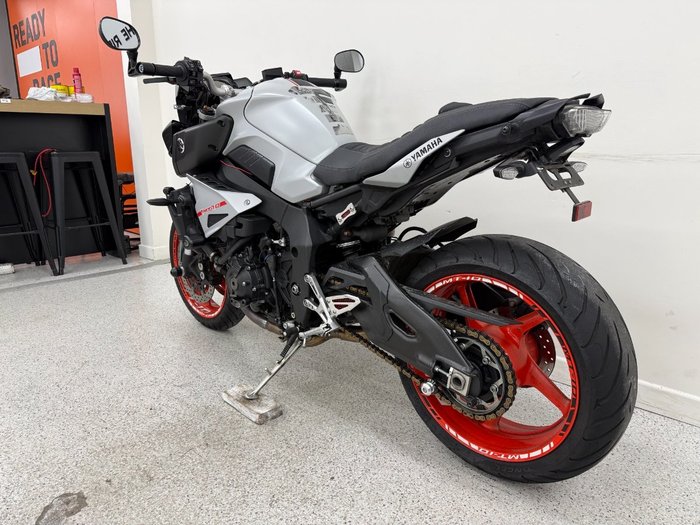 2021 YAMAHA MT-10A grey