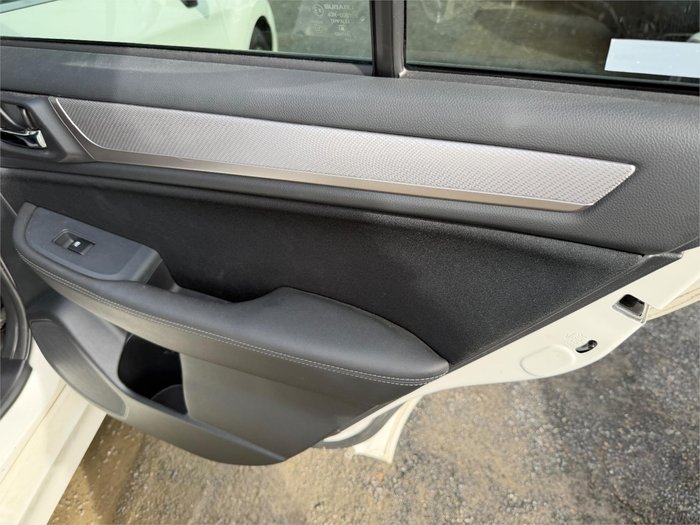 2020 SUBARU LIBERTY 2.5i AWD MY20 White