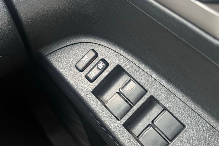 2012 Toyota Kluger KX-R