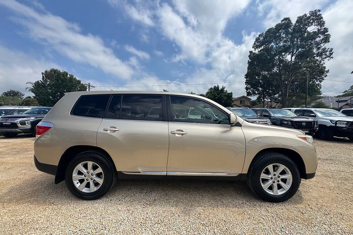 2012 Toyota Kluger KX-R