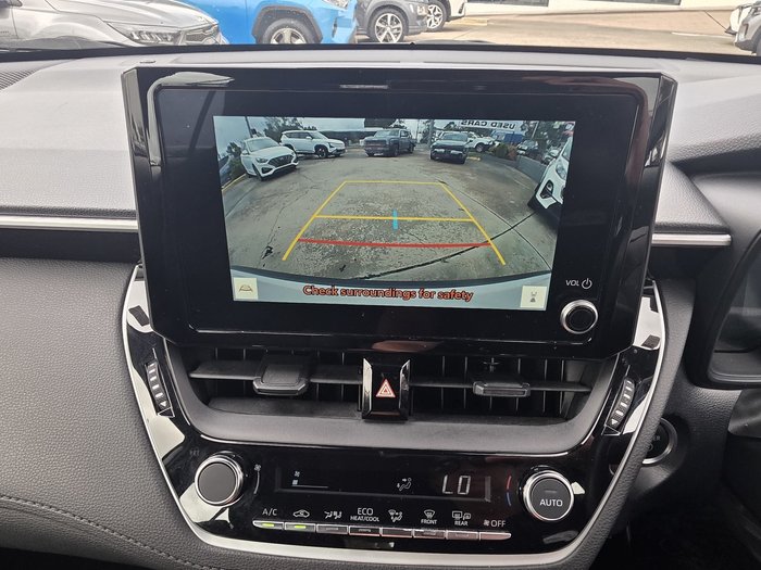 2024 Toyota Corolla Cross GX 2WD Hybrid