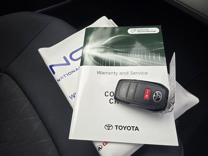 2024 Toyota Corolla Cross GX 2WD Hybrid