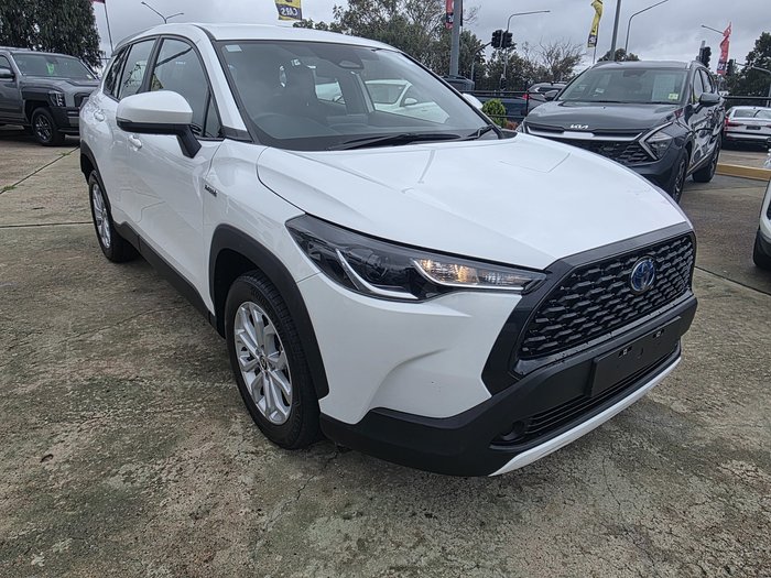 2024 Toyota Corolla Cross GX 2WD Hybrid