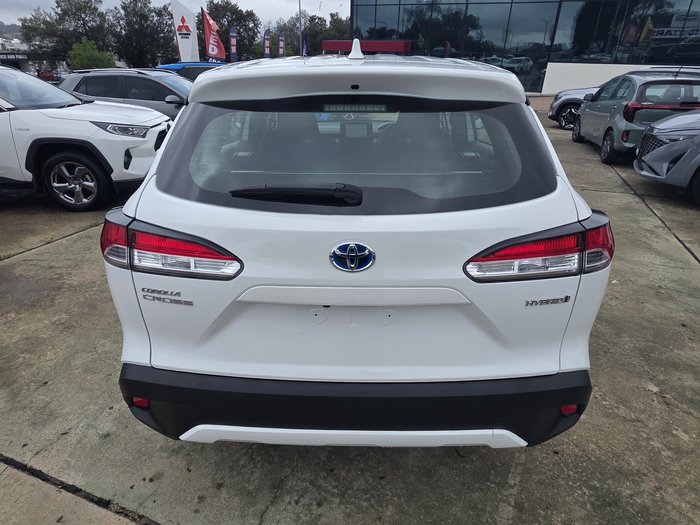 2024 Toyota Corolla Cross GX 2WD Hybrid