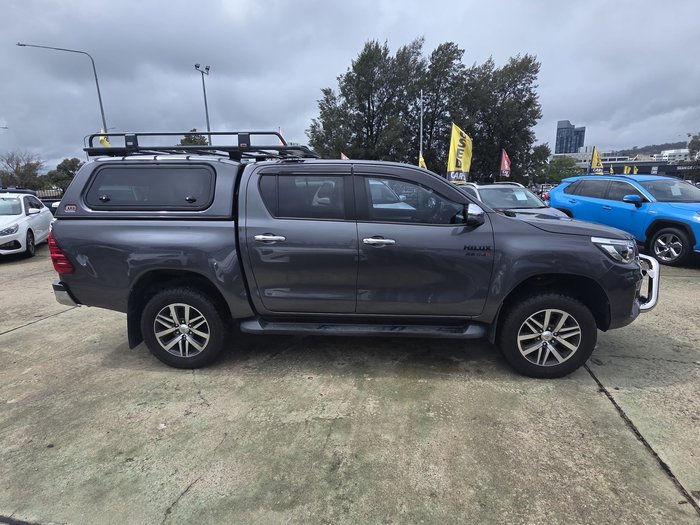 2018 Toyota Hilux SR5