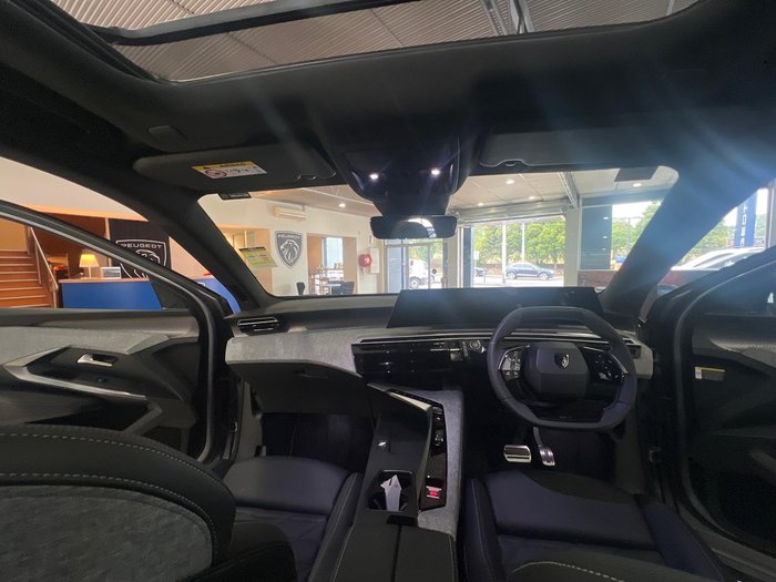 2025 Peugeot 3008 GT Premium Hybrid