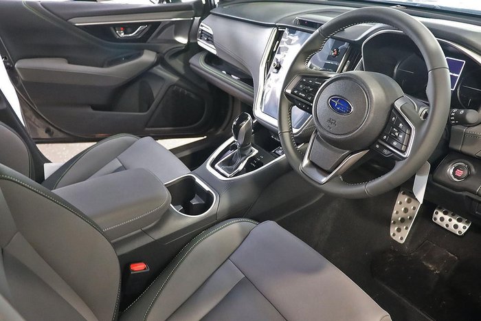 2025 Subaru Outback AWD Sport