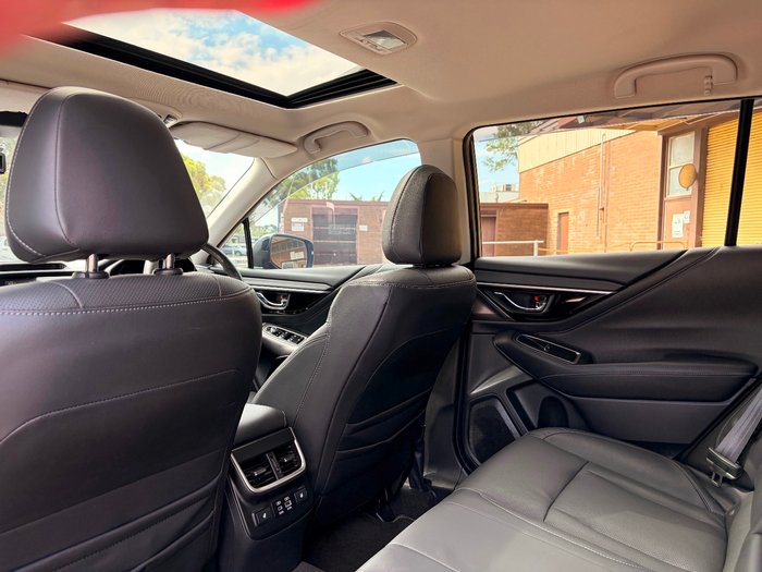 2023 Subaru Outback AWD Touring XT