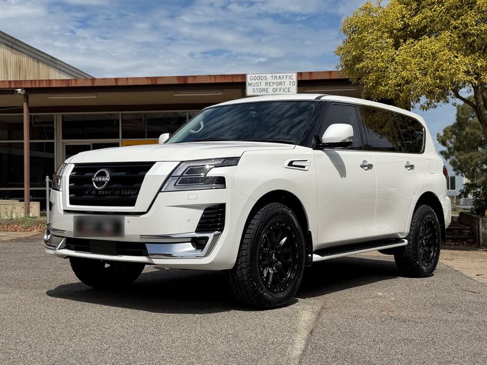 2023 Nissan Patrol Ti