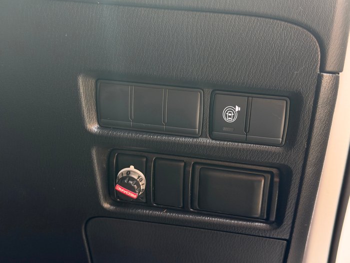 2023 Nissan Patrol Ti