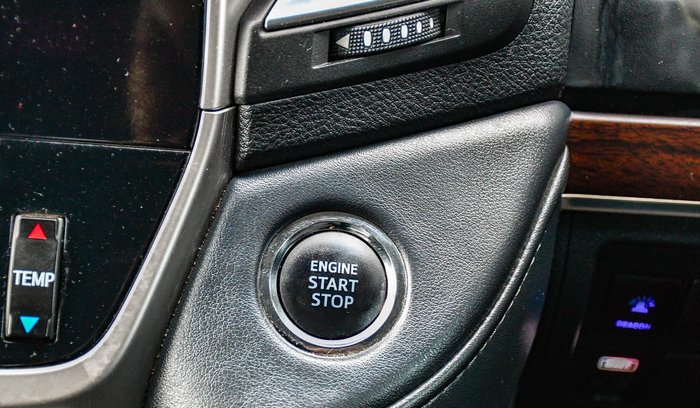 2018 Toyota Landcruiser VX