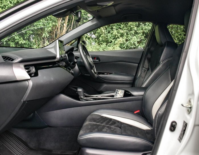 2023 Toyota C-HR GR Sport