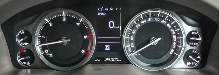 2020 Toyota Landcruiser VX