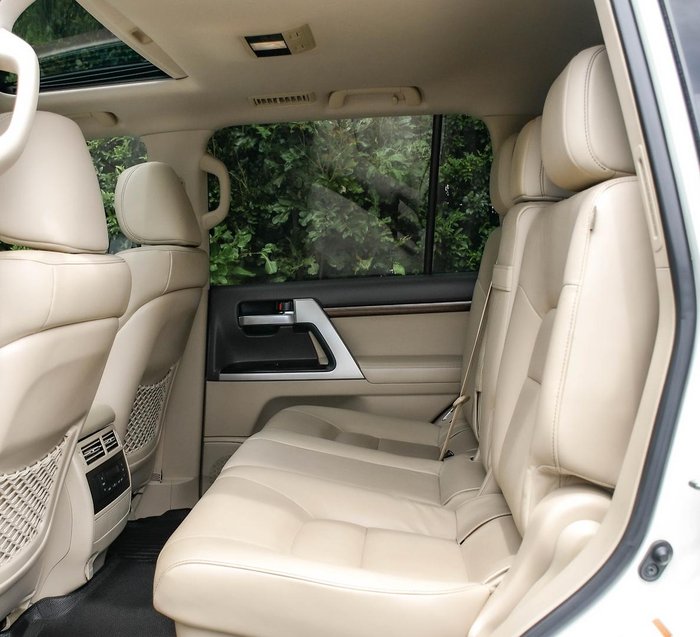 2020 Toyota Landcruiser VX