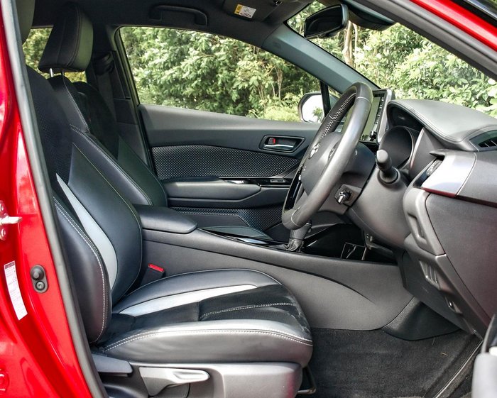 2022 Toyota C-HR GR Sport