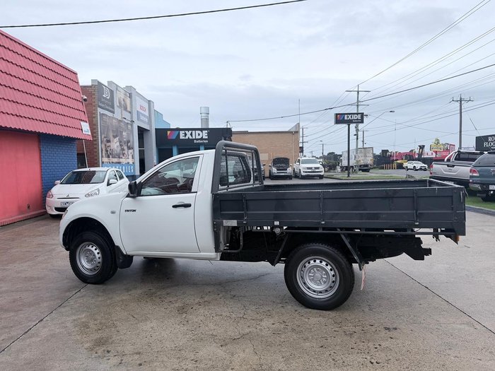 2011 Mitsubishi Triton GLX MN MY11 4x2 White