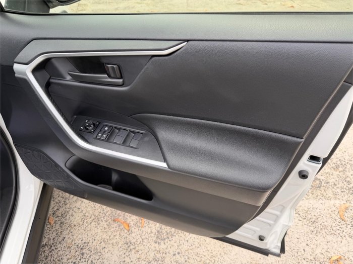 2022 TOYOTA RAV4 GX (2WD) HYBRID