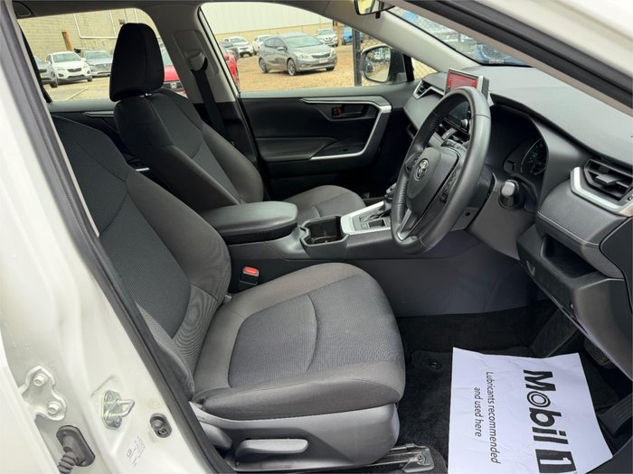 2022 TOYOTA RAV4 GX (2WD) HYBRID