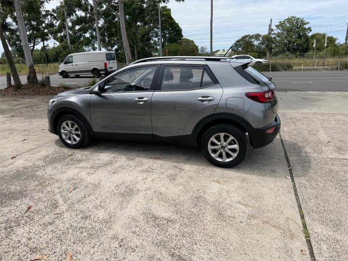 2024 KIA STONIC S