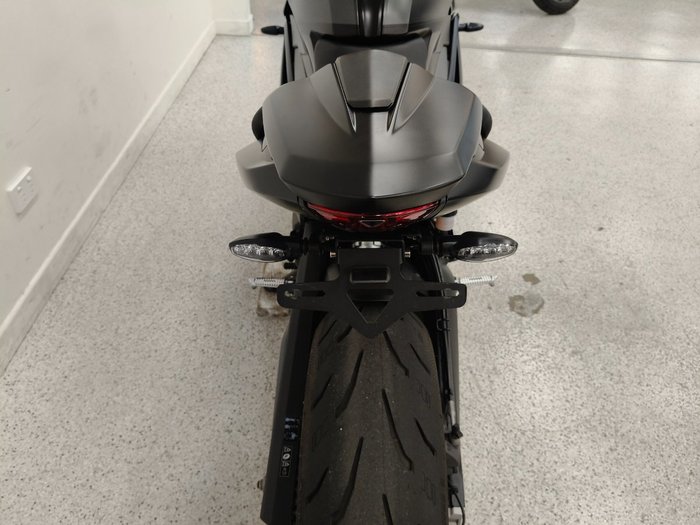 2024 Triumph DAYTONA 660 (LAMS) Black