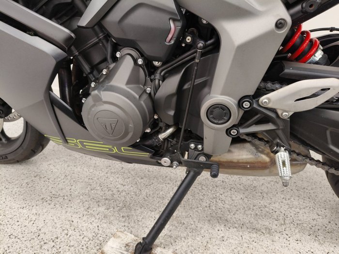 2024 Triumph DAYTONA 660 (LAMS) Black