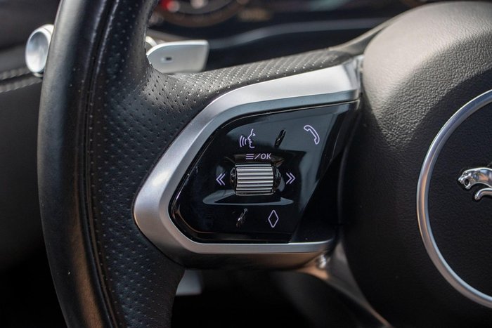 2021 Jaguar XF P300 R-Dynamic HSE