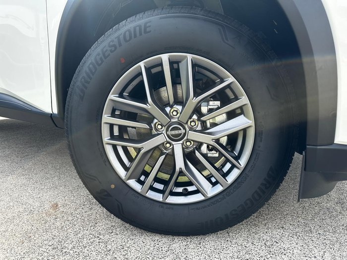 2026 Nissan X-TRAIL ST T33 MY26 Everest White