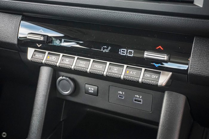 2026 Nissan Navara SL D27 MY26 4X4 Dual Range Alpine White