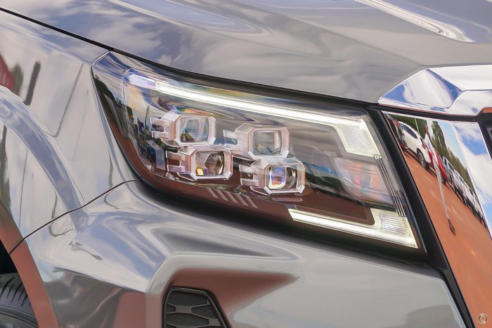 2025 Nissan Navara ST