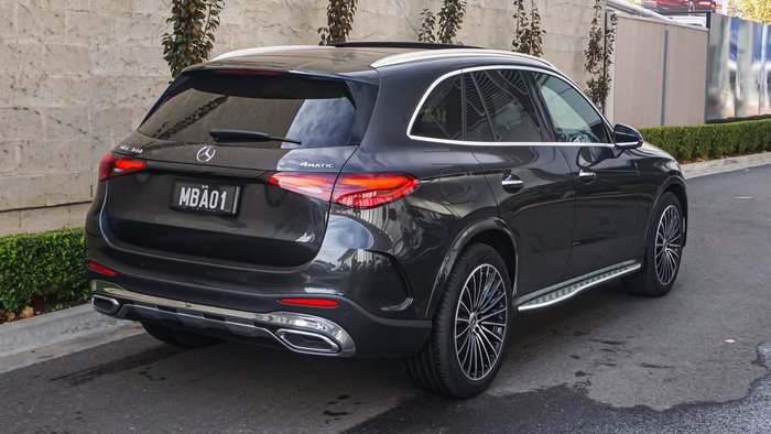 2025 Mercedes-Benz GLC-Class