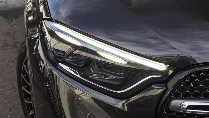 2025 Mercedes-Benz GLC-Class