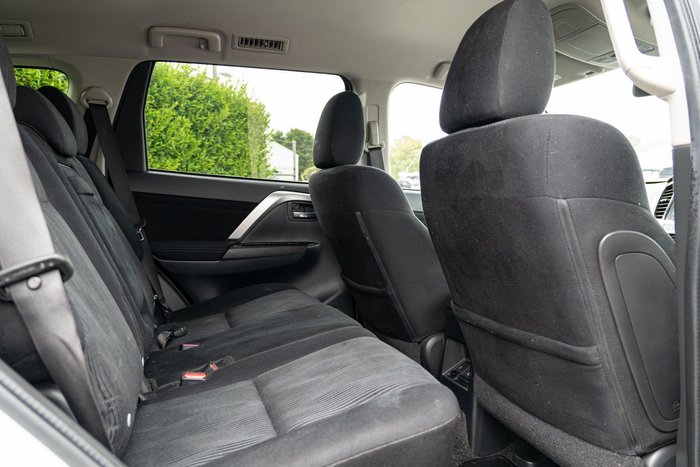 2022 Mitsubishi Pajero Sport GLS