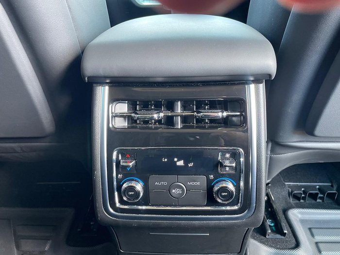 2024 GWM Tank 500 Ultra Hybrid P03 4X4 Dual Range Onyx Silver