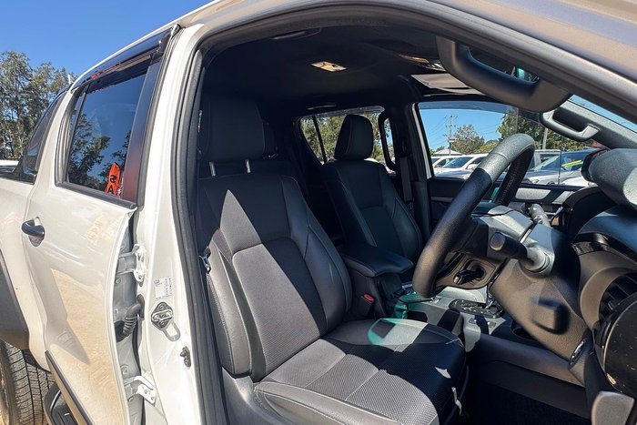 2023 Toyota Hilux Rogue GUN126R 4X4 Dual Range Frosted White