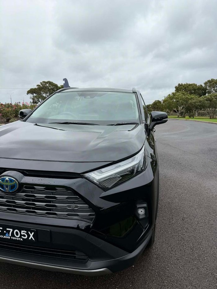 2024 Toyota RAV4 GXL