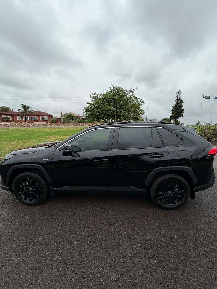 2024 Toyota RAV4 GXL