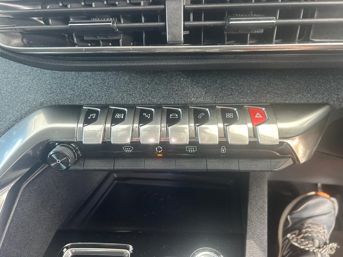 2021 Peugeot 3008 Allure P84 MY21 Pearl White