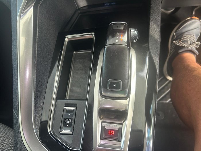 2021 Peugeot 3008 Allure P84 MY21 Pearl White