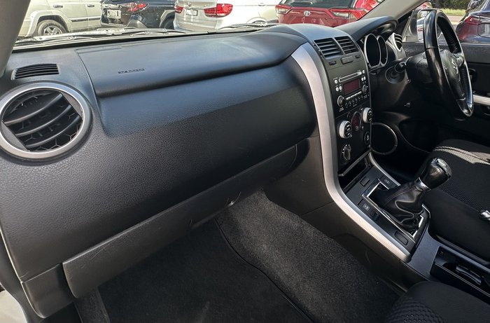 2011 Suzuki Grand Vitara (4x4)