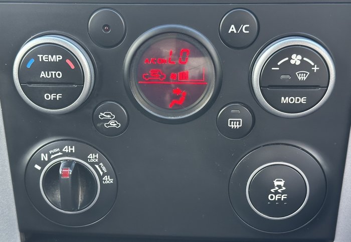 2011 Suzuki Grand Vitara (4x4)