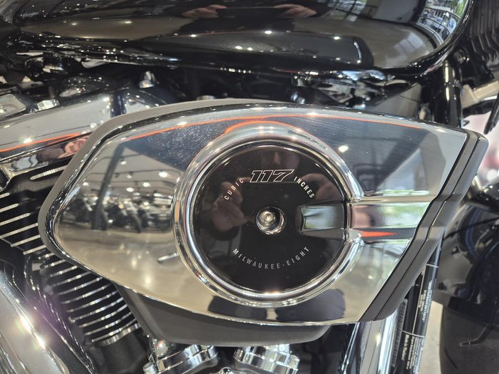 2026 Harley-Davidson Fat Boy 117 (FLFB) Softail Black