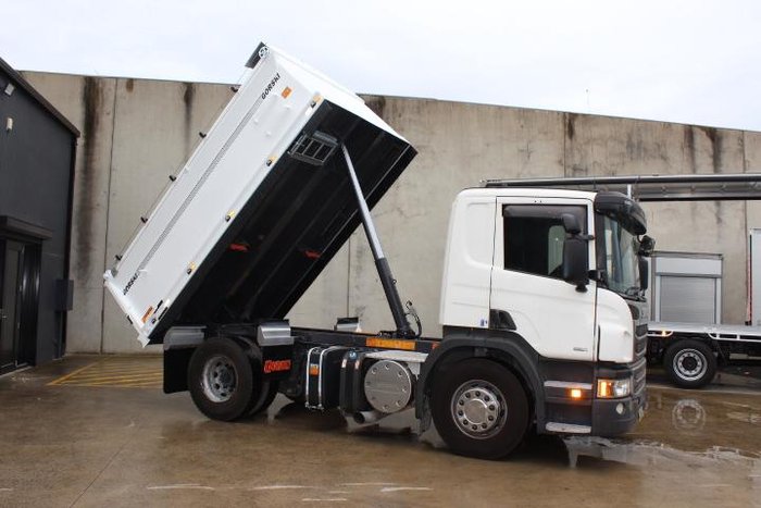 2017 Scania P Series P360 WHITE