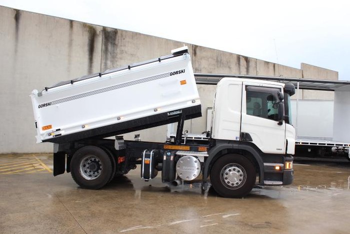 2017 Scania P Series P360 WHITE