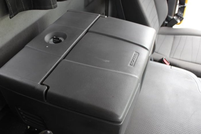 2017 Scania P Series P360 WHITE