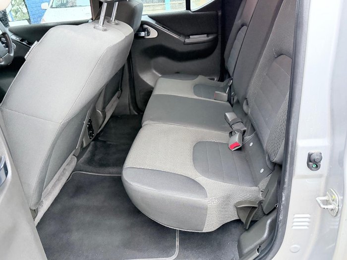 2013 Nissan Navara ST D40 Series 6 4X4 Dual Range Silver Lightning